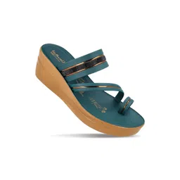 Walkaroo Men PU Comfort Sandals-picture-33