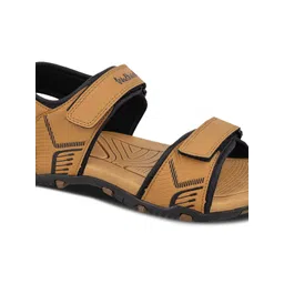 Walkaroo Men Slip-On image 3