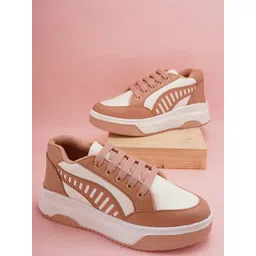 Walkfree Women Colourblocked Lightweight Sneakers-picture-26