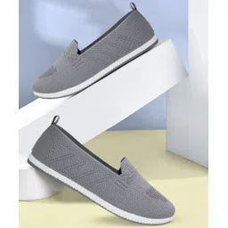 walkline Stylish women slip on Slip On Sneakers For Women-picture-10