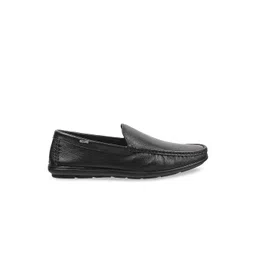 WALKWAY by Metro Men Black Leather Slip-On Loafers image 2