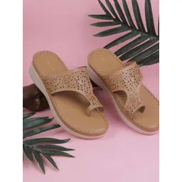 WALKWAY by Metro Women Printed One Toe Flats with Laser Cuts-picture-24