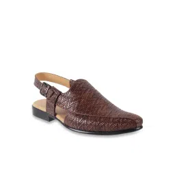 Walkway Men's Brown Back Strap Sandals-picture-11