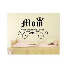 Wallstick Mom a title just above queen wallstickers-picture-18