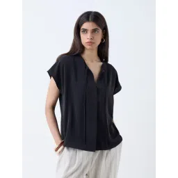 Wardrobe by Westside Black Solid Cotton Top-picture-30