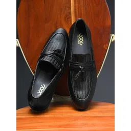 WAVE WALKER Men Loafers-picture-31