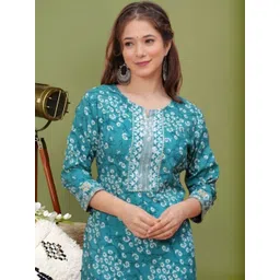 Wawlooks Women Blue Embroidered Kurta-picture-42
