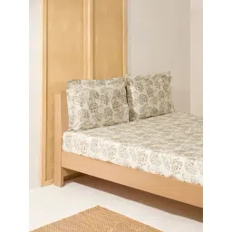 Westside Home Beige Floral Patterned King Bed Sheet Set-picture-16