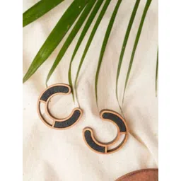 WHE Geometric Hoop Earrings-picture-35