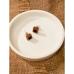 WHE Unisex Square Studs-picture-27