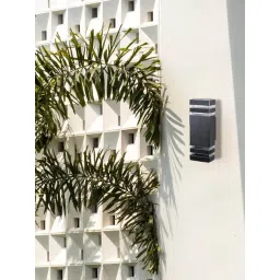 Whispering Homes Black Metal Dual Up and Down Outdoor Wall Light-picture-23