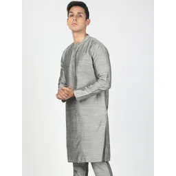 WHITE HEART Jacquard Mandarin Collar Straight Kurta-picture-24