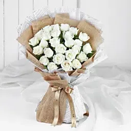White Winter Roses Bouquet-picture-37