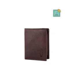 WildHorn Men Textured Leather Two Fold Wallet-picture-28