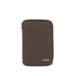 WildHorn Unisex Textured Leather Passport Holder-picture-22