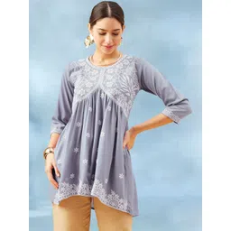 Winza Designer Ethnic Motifs Embroidered Round Neck Thread Work A-Line Kurti-picture-20