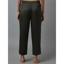 WISHFUL Women Green Trousers image 2