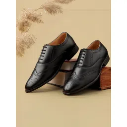 Woakers Men Lace-Up Formal Oxfords-picture-13