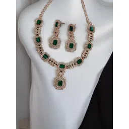 Women Click Stone-Studded Jewellery Set-picture-32