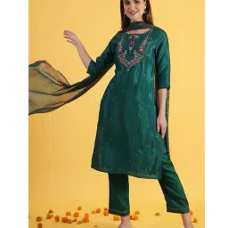 Women Ethnic Wear Kurta Set image 1