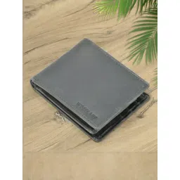 Woodland Green Medium Leather Bi-Fold Wallet For Men-picture-10