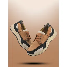 Woodland Men Colourblocked Nubuck Sneakers-picture-23