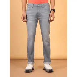 Wrangler Millard Grey Regular Fit Lightly Washed Jeans-picture-38