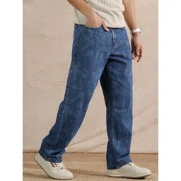 WROGN Men Comfort Relaxed Fit Mid-Rise Light Fade Jeans-picture-13