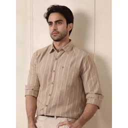 WROGN Men Comfort Slim Fit Opaque Striped Casual Shirt-picture-30