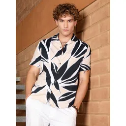 WROGN Men Comfort Slim Fit Printed Casual Shirt-picture-21