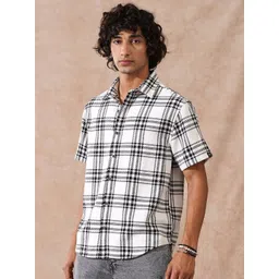 WROGN Men Comfort Tartan Checks Checked Casual Shirt-picture-15
