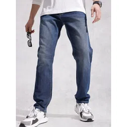 WROGN Men Relaxed Fit Light Fade Stretchable Jeans-picture-30