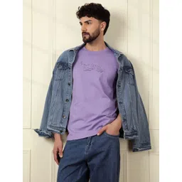 WROGN Men Typography Printed Pockets Slim Fit T-shirt-picture-13