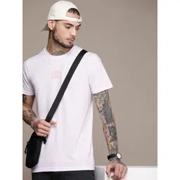 WROGN Solid Round Neck Slim Fit T-shirt-picture-32