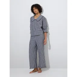 Wunderlove by Westside Black Checks Cotton-Blend Shirt with Pyjamas Set-picture-47