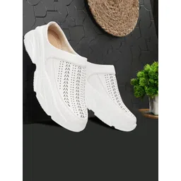 X XIOTA Women Slip-On Sneakers-picture-26