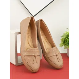 xe looks Classic Loafers with Subtle Tassel – Elegant Design, Superior Trendy, Ideal for Enhancing Your Casual and Office Looks for Girls & Womens image 1