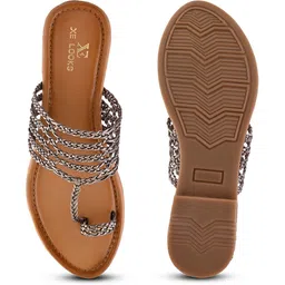 xe looks Women Flats Sandal image 5