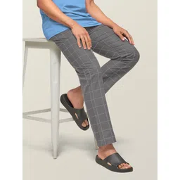 xyxx Checkmate Intellieaze Combed Cotton Checks Men Pyjama-picture-11