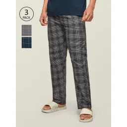 XYXX Grey, White & Navy Blue Checks Pyjamas (Pack Of 3)-picture-26