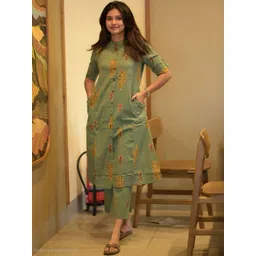 YAGNIK FASHION Women Ethnic Motifs Printed Mandarin Collar Kurta with Palazzos-picture-38