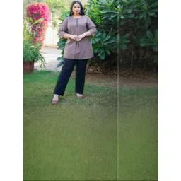 YASH GALLERY Floral Printed Pure Cotton Kurti image 4