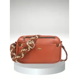 Yelloe Tan Solid Medium Sling Handbag-picture-44