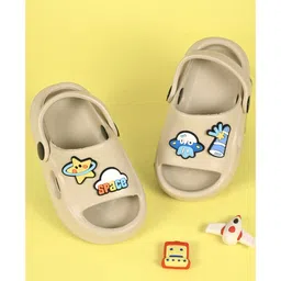 Yellow Bee Space Theme Applique Detailed Slingback Clogs - Beige-picture-28