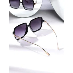 Yellow Chimes Oversized Sunglasses with Polarised and UV Protected Lens YCFJSG-001SNGLS-GL-picture-18