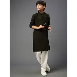 YK Boys Ethnic Motif Chikankari Embroidered Straight Kurta image 4