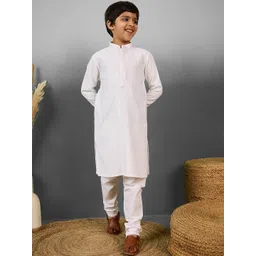 YK Boys Ethnic Motifs Embroidered Chikankari Straight Kurta With Pyjamas-picture-18