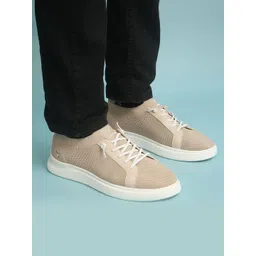 YOHO Men Trip Enjoy All-Day Comfort with Flyknit Upper & Elastic Laces Sneaker-image-3