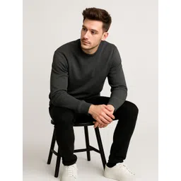 YONGE Men Round Neck Long Sleeves Sweatshirt image 4