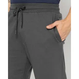 yousta Men Regular Fit Knit Shorts image 5